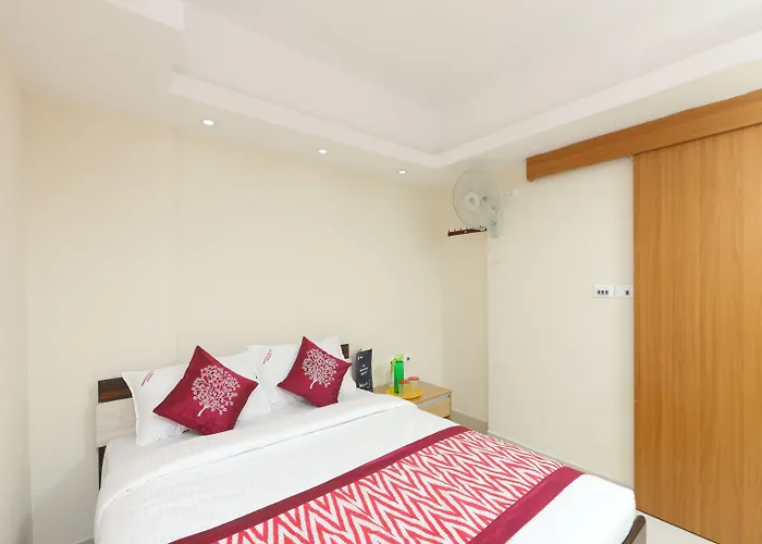 Oyo 11342 Phoenix Inn Chennai